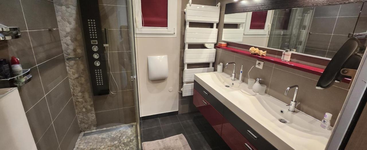 פיוריאני Chambre D'Hotes Casa Lucia מראה חיצוני תמונה